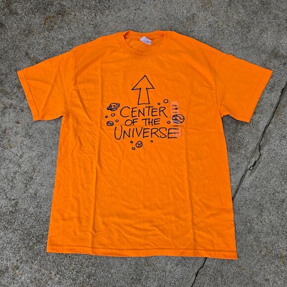 Vtg Y2k CENTER OF THE UNIVERSE Solar System Graphic Science Humor T Shirt NWT - Picture 1 of 5